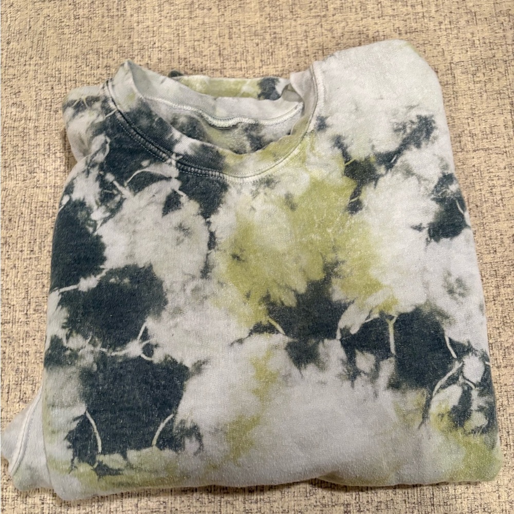 Urban Outfitters Women's Tie-Dye Crewneck Sweater - Green and Gray